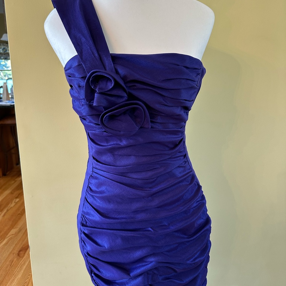 Elegant Purple One-Shoulder Dress